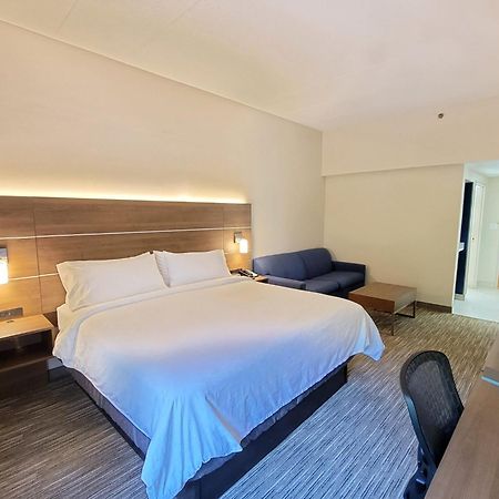 Holiday Inn Express Edgewood-Aberdeen-Bel Air Zewnętrze zdjęcie
