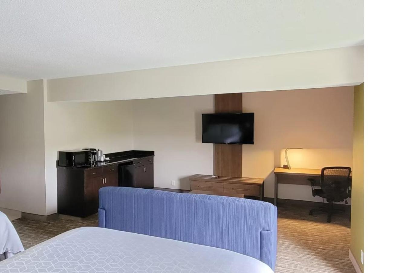 Holiday Inn Express Edgewood-Aberdeen-Bel Air Zewnętrze zdjęcie