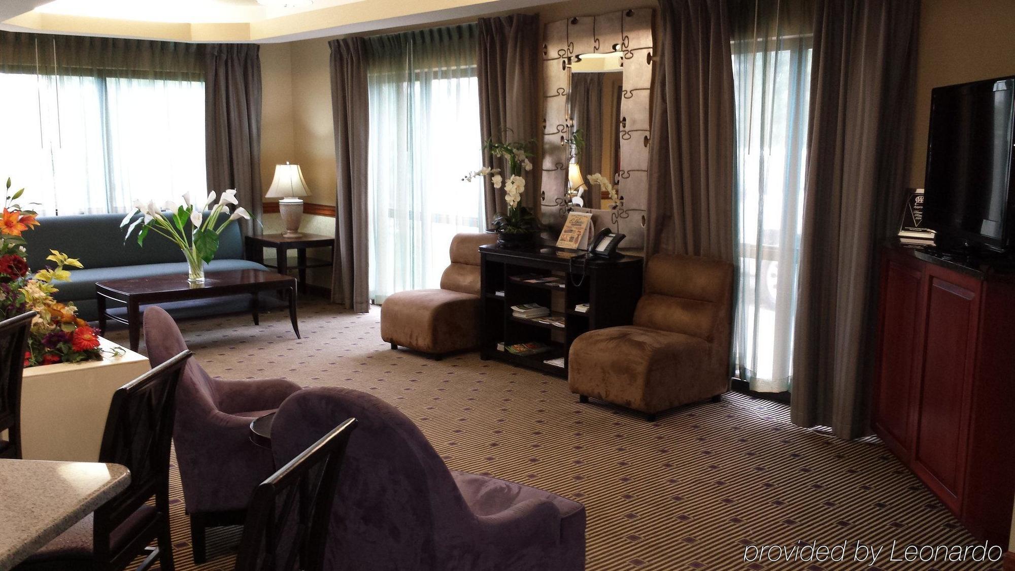 Holiday Inn Express Edgewood-Aberdeen-Bel Air Zewnętrze zdjęcie