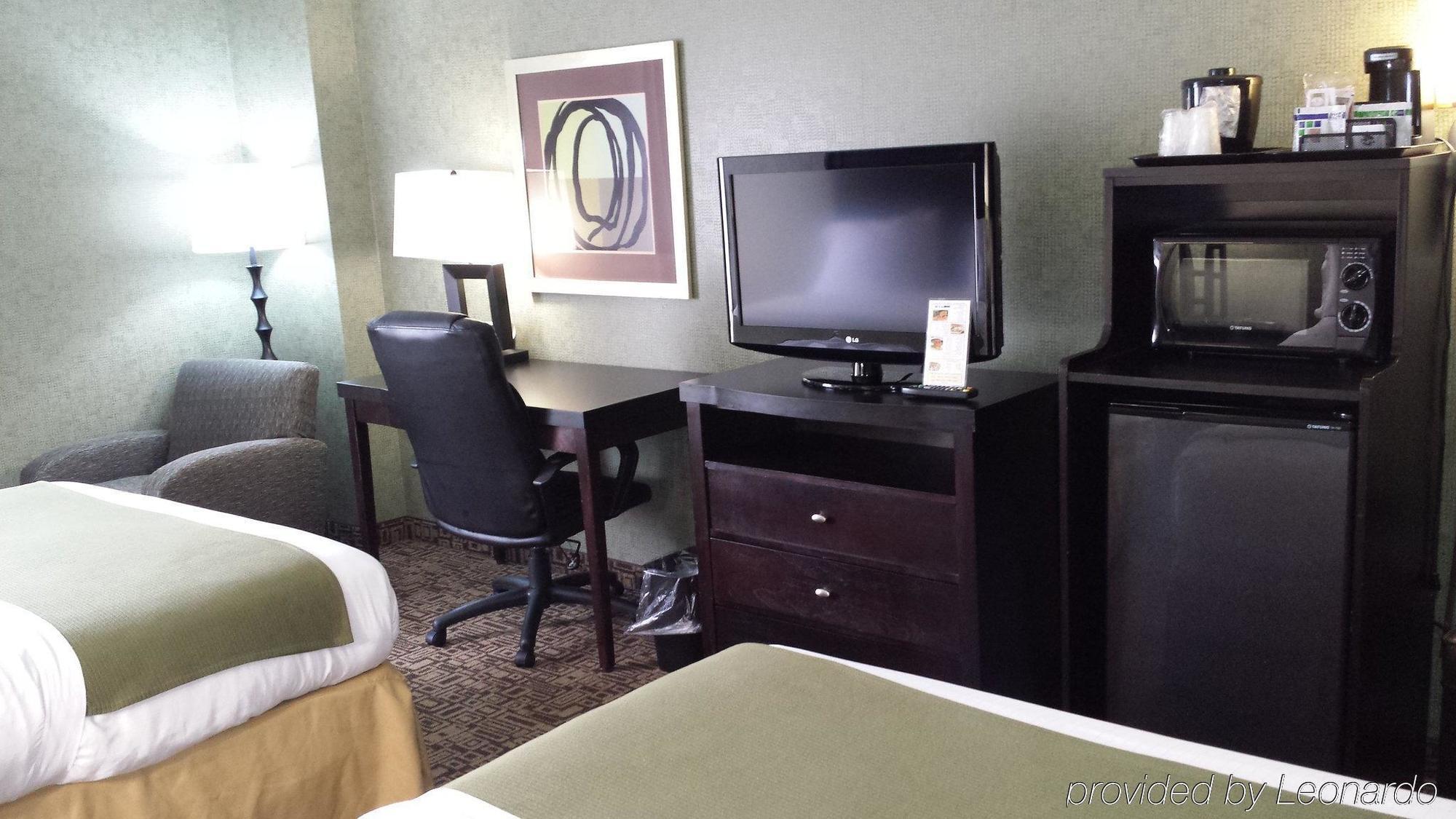 Holiday Inn Express Edgewood-Aberdeen-Bel Air Zewnętrze zdjęcie