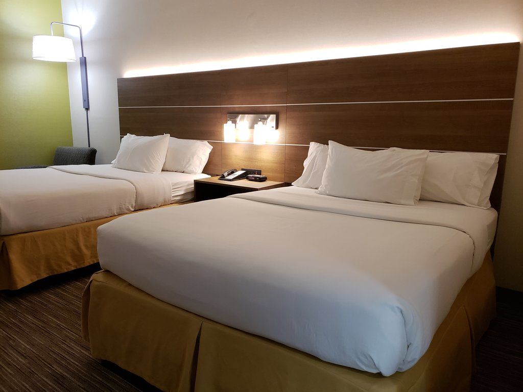 Holiday Inn Express Edgewood-Aberdeen-Bel Air Zewnętrze zdjęcie